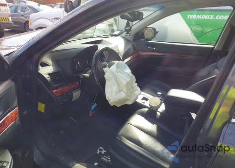 2011 Subaru Legacy 2.5I Limited z USA, uszkodzony, nr VIN 4S3BMBK63B3213553